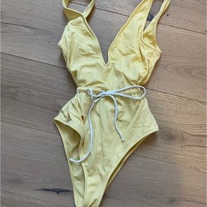 Yellow pack sun drawstring one piece swimsuit